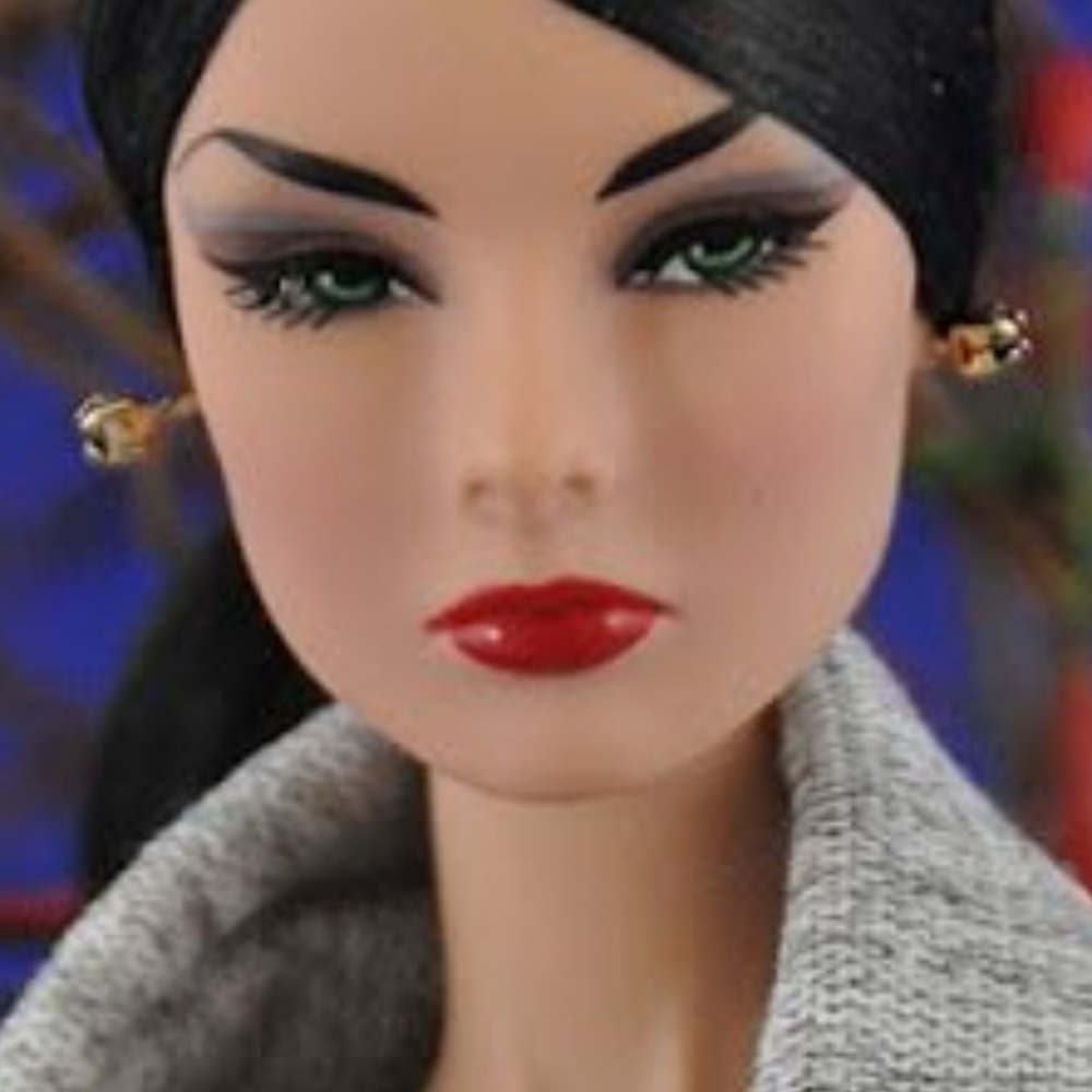 Meet your Posher, Julia